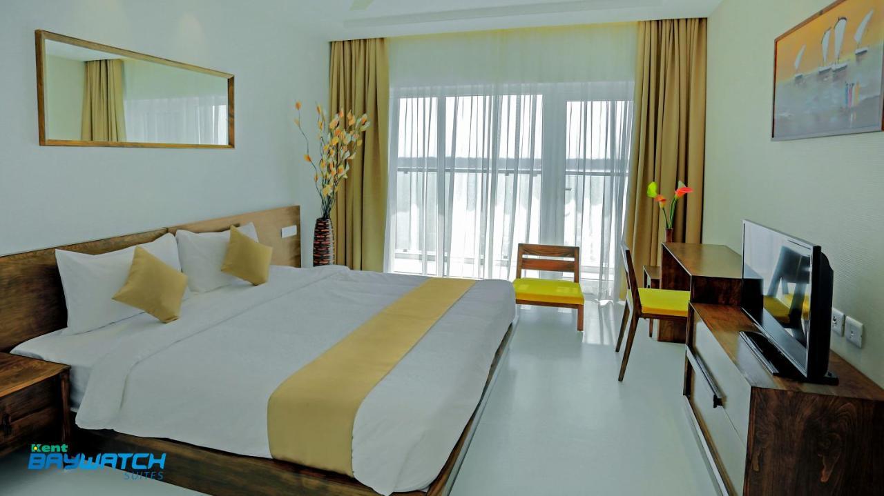 เคนต์ เบย์วอตช์ สวีท Hotel Kochi ภายนอก รูปภาพ