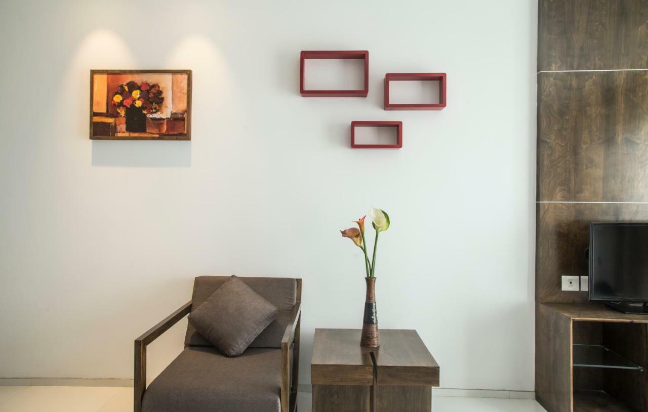 เคนต์ เบย์วอตช์ สวีท Hotel Kochi ภายนอก รูปภาพ