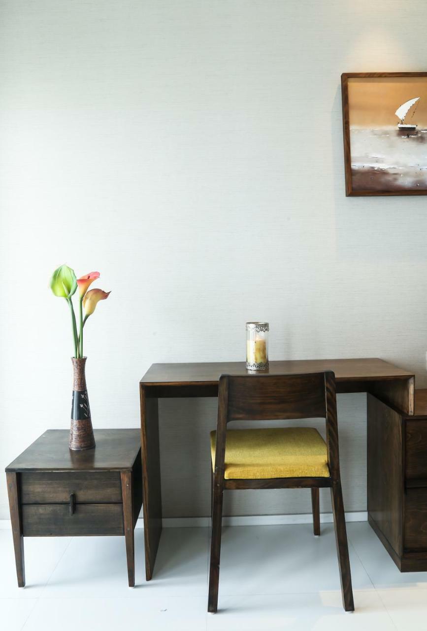 เคนต์ เบย์วอตช์ สวีท Hotel Kochi ภายนอก รูปภาพ